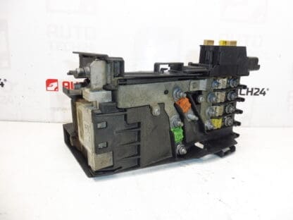 Citroën Peugeot 9665794680 28201235 6500He biztosíték modul - Image 2