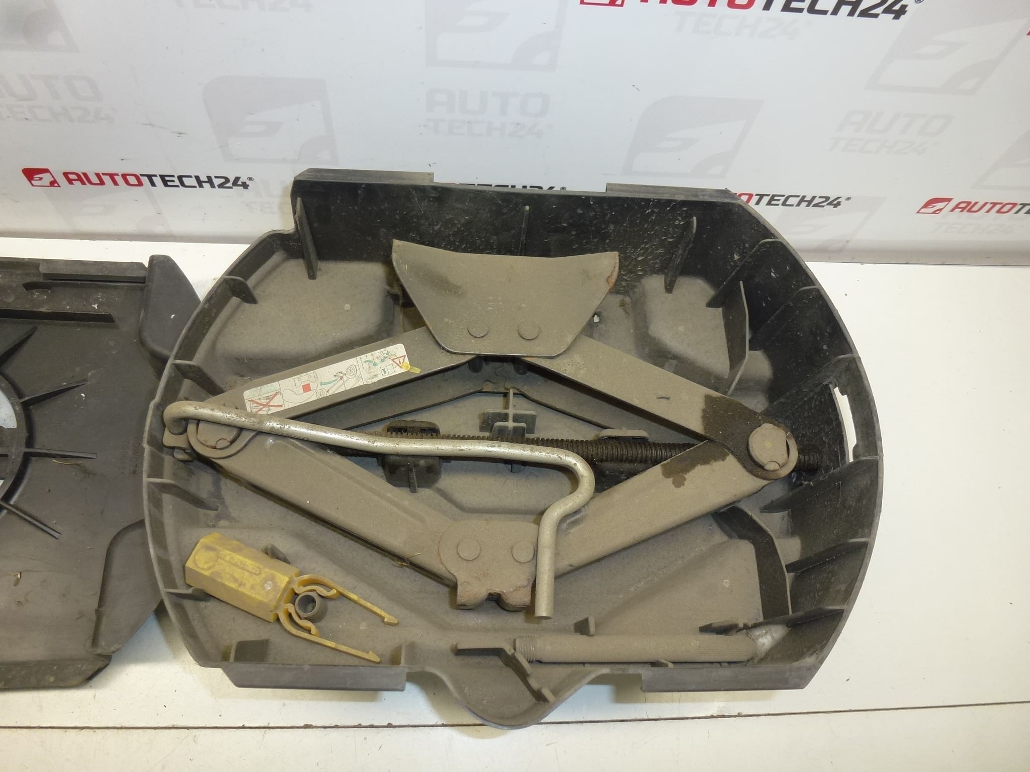 Pótkar Peugeot 308 674418 672594 637305 - Image 2