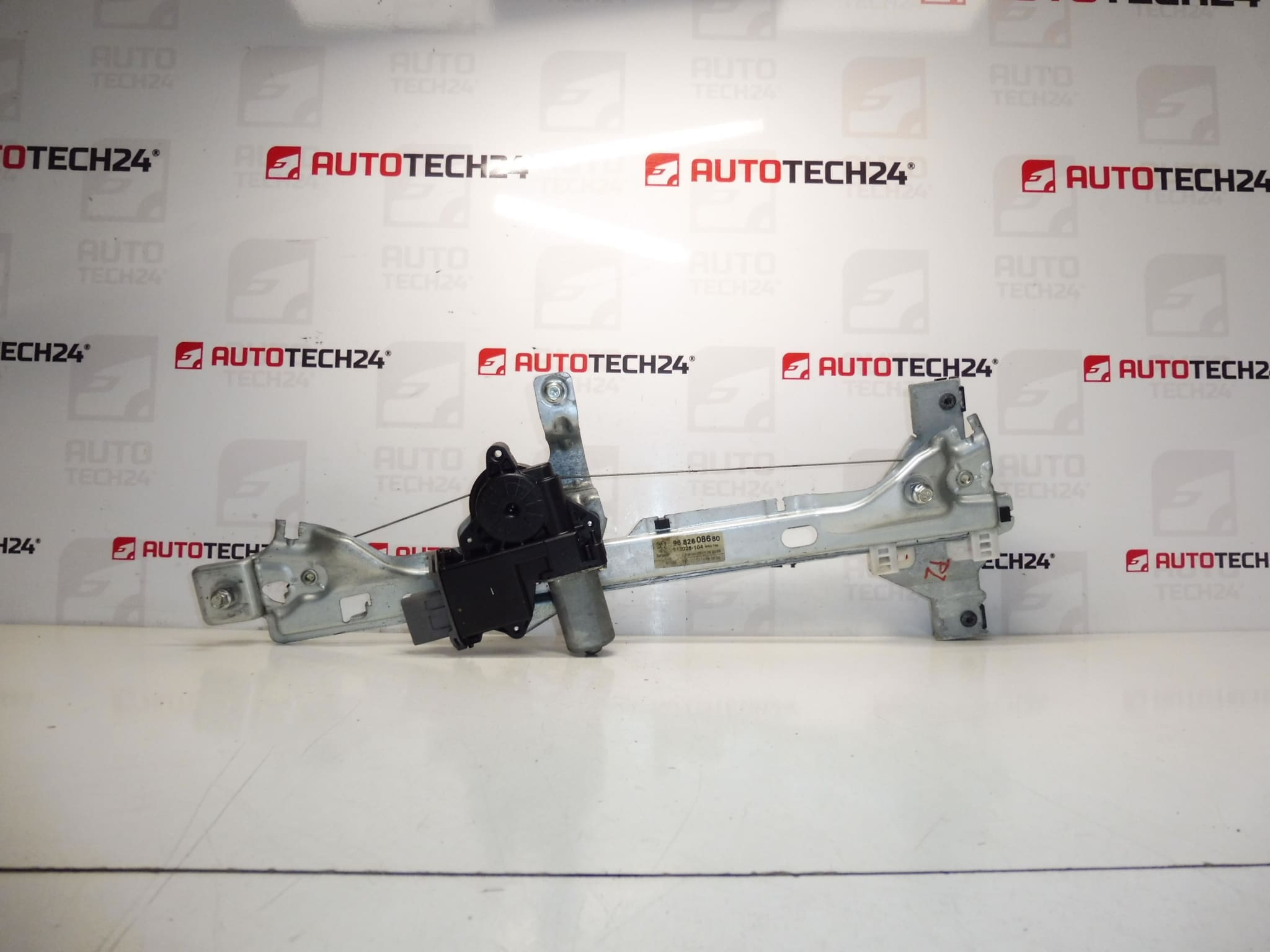 Jobb hátsó ablak mechanizmus Peugeot 3008 5008 9682808680 9224F6