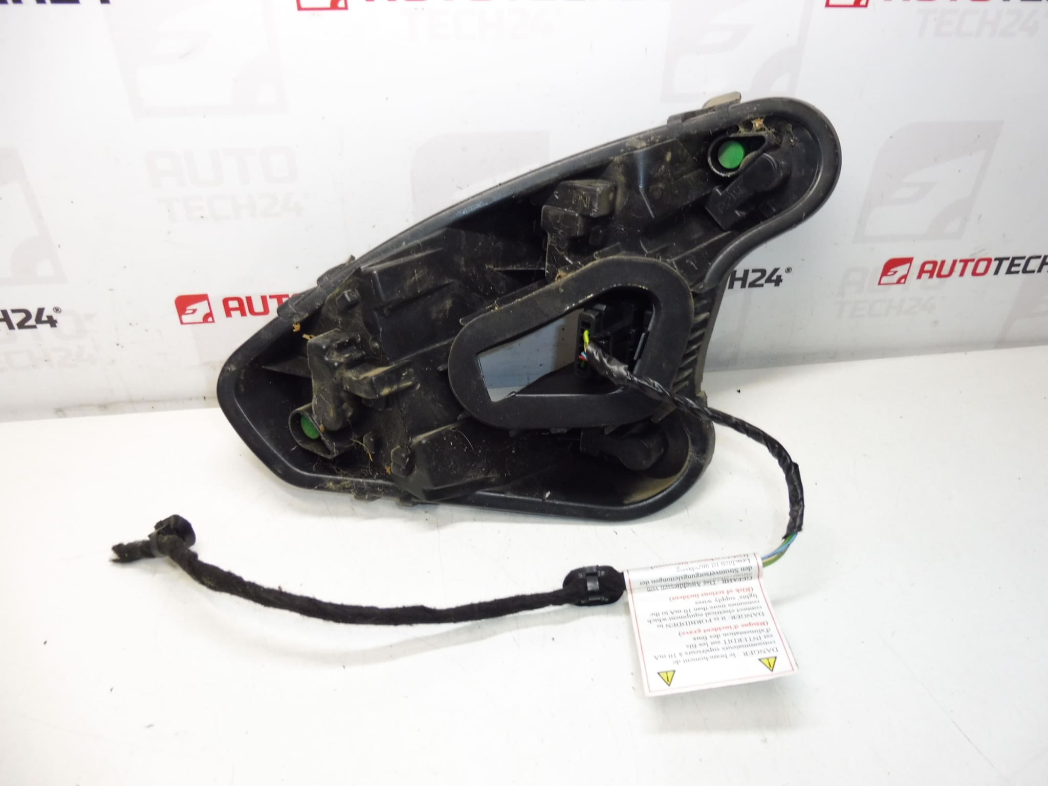 Peugeot 308 Hatchback jobb hátsó lámpa izzófoglalat 1606959180 - Image 2