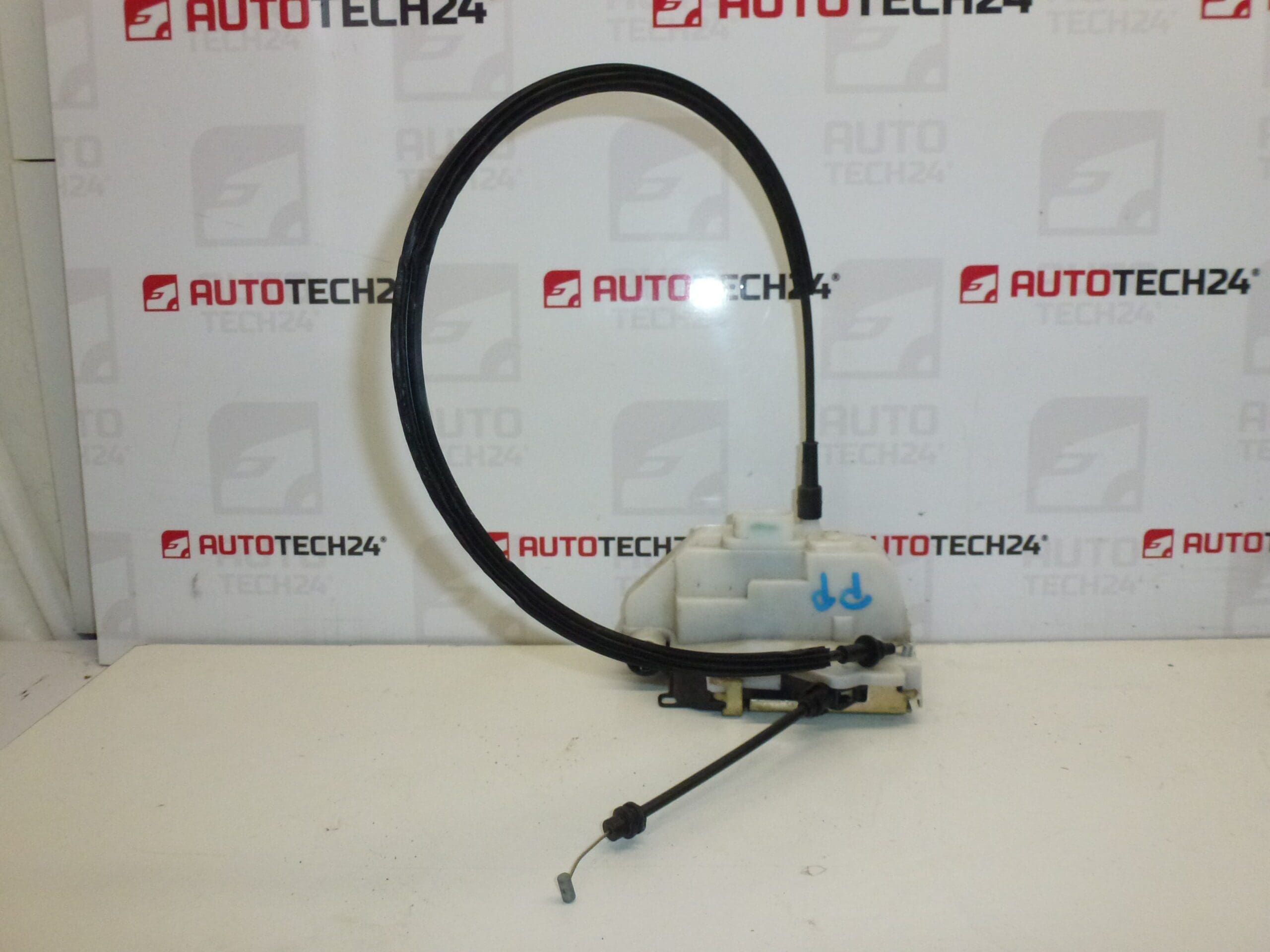 Jobb oldali ajtózár Citroën C3 Pluriel 4PIN 46978880 9136P9